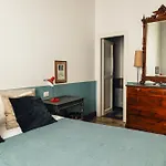 Charming Apartment In Monti, Steps To Colosseum